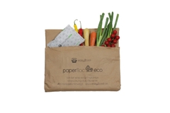 Fresh food in Mondi's new paper e-commerce bag for cold food.